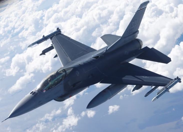 Biden Ungkap Alasan AS Ogah Kirim Jet Tempur F-16 ke Ukraina
