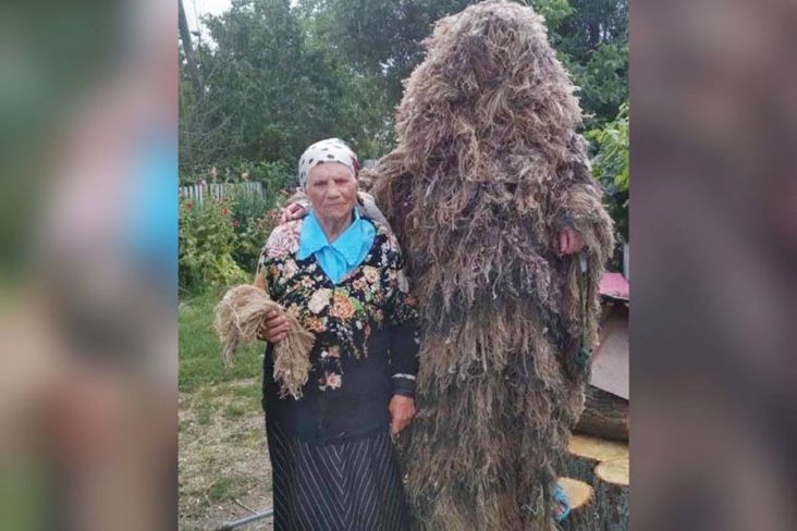 Selamat dari Kelaparan Era Stalin, Nenek 102 Tahun Jadi Pembuat Seragam Sniper Ukraina