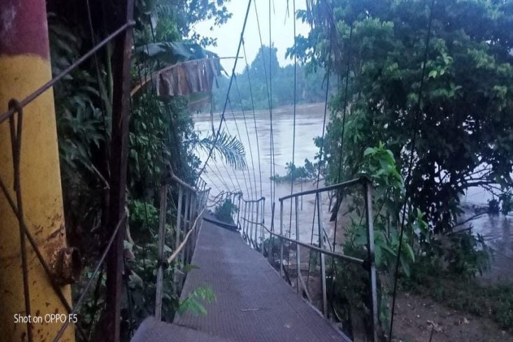 Musi Rawas Dihantam Banjir, 5 Jembatan Putus dan 2 Rusak Berat