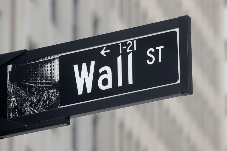 Wall Street Dibuka Turun Terjegal Sentimen Krisis Perbankan