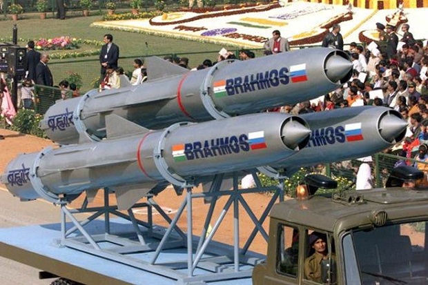 5 Kelebihan Brahmos Missile yang Ingin Dijual India Ke Indonesia