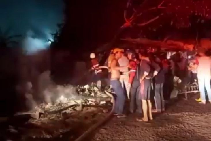 Tragis! Ibu dan 2 Balita Tewas Terjebak Api yang Membakar Kios