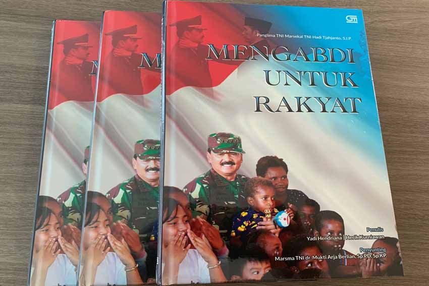 Marsekal TNI Hadi Tjahjanto Luncurkan Buku Mengabdi untuk Rakyat
