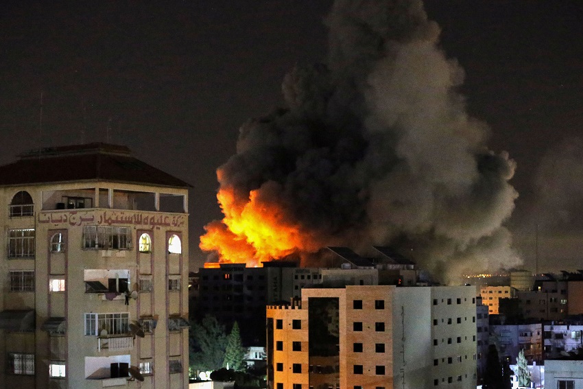 Bombardir Gaza 2014, Menhan Israel Kebal Hukum