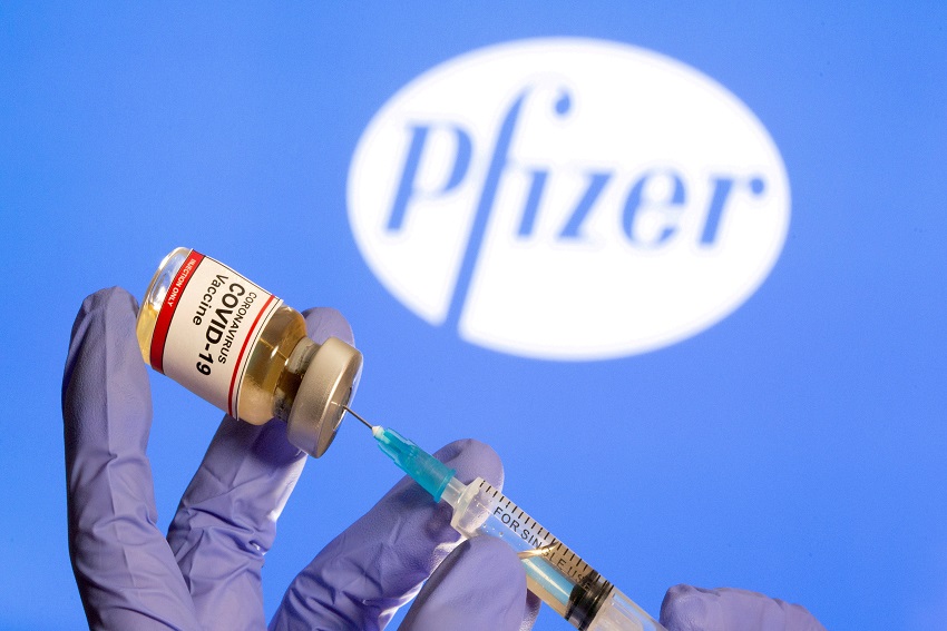 Pfizer: Vaksin Booster Beri Pertahanan Efektif dari Omicron
