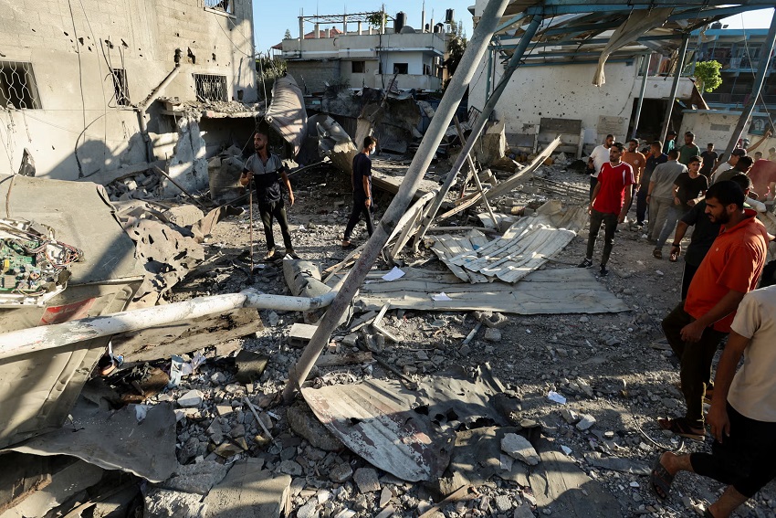 Israel Bombardir Sekolah PBB di Gaza, 16 Orang Meninggal
