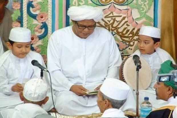 Kalam Waliyullah Abah Guru berkumpul pada keutamaan salawat
