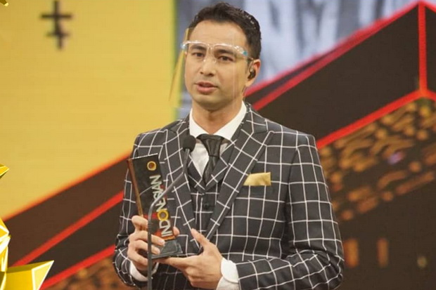 Beri Pengaruh Besar, Raffi Ahmad Peroleh Penghargaan Publik Figur Inspiratif