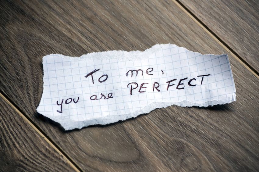 7 Cara Menulis Surat Cinta yang Efektif Menurut Ahli