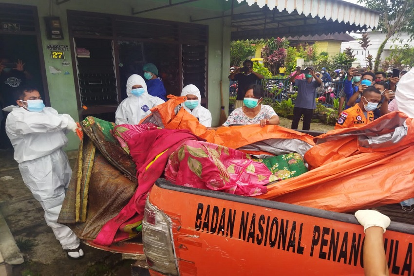 Tinggal Sebatang Kara Siahaan Ditemukan Tewas Membusuk Di Rumah 5860