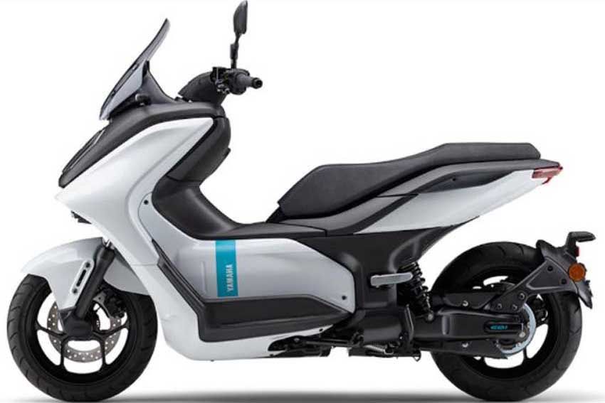Yamaha E Resmi Diperkenalkan NMAX Elektrik Ini Sanggup Melahap Jarak Km