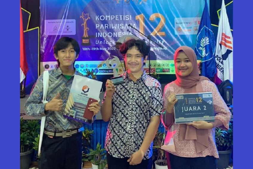 Mahasiswa Vokasi UI Juara 2 pada Ajang Pariwisata Indonesia 12