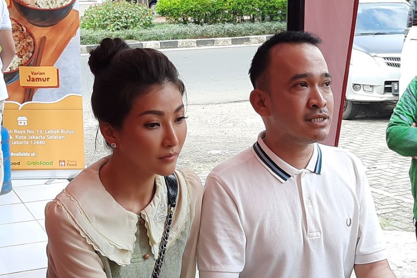 Sakit, Ruben Onsu dan Sarwendah Berjuang Sembuh Sampai Berobat ke Singapura