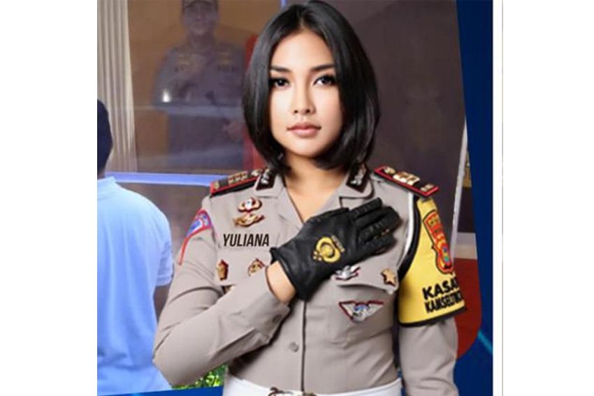 Profil Akp Rita Yuliana Polwan Cantik Yang Jadi Buah Bibir Pada Kasus Polisi Saling Tembak Di