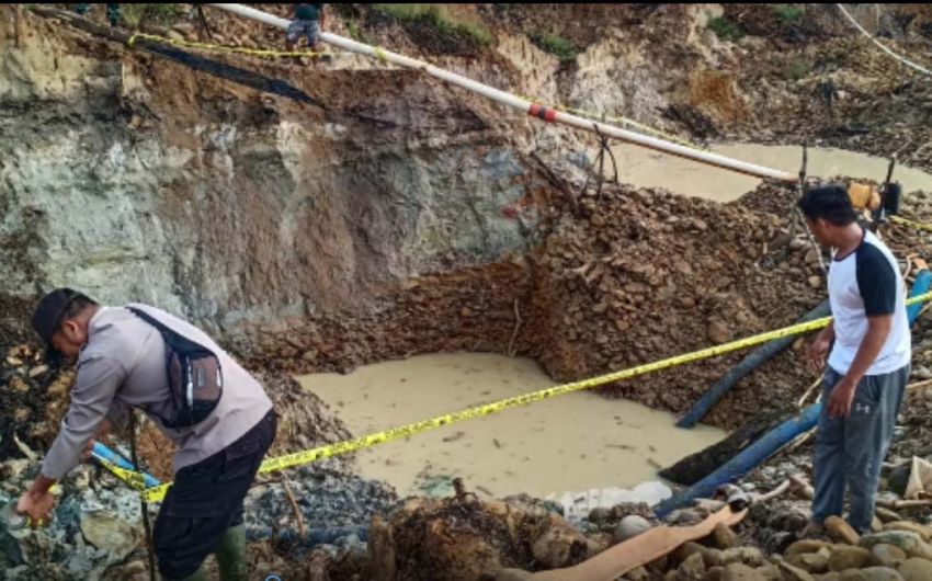 Penambang Tewas Tertimbun Longsor Di Tambang Emas Madina