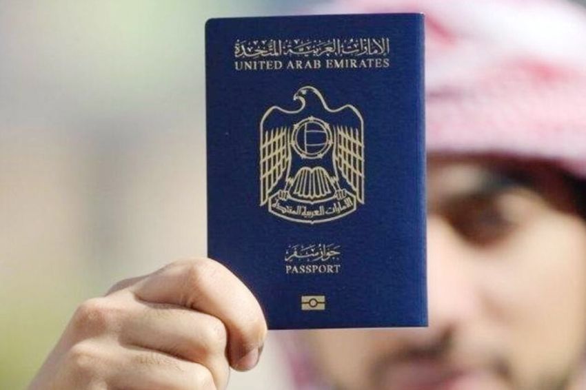 Bisa Masuk ke 180 Negara, Paspor Negara Arab Ini Terkuat di Dunia