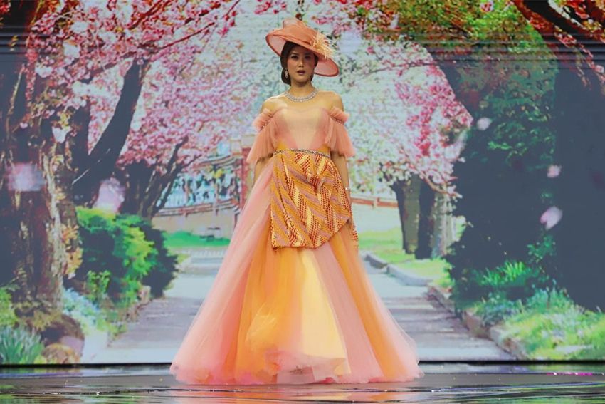 Tenun Jepara Mahakarya Liliana Tanoesoedibjo Tampil di I Fashion Festival & The Masterpiece 2022