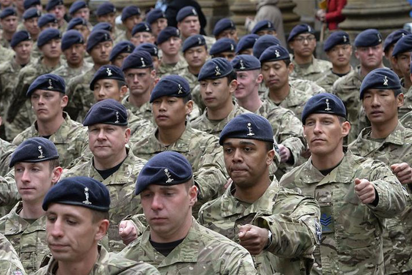 Inggris Perintahkan 1.200 Tentara Gantikan Kru Ambulans yang Mogok Kerja