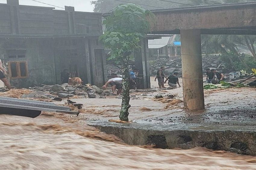 Sitaro Diterjang Banjir Bandang, 1 Tewas dan Ratusan Orang Mengungsi