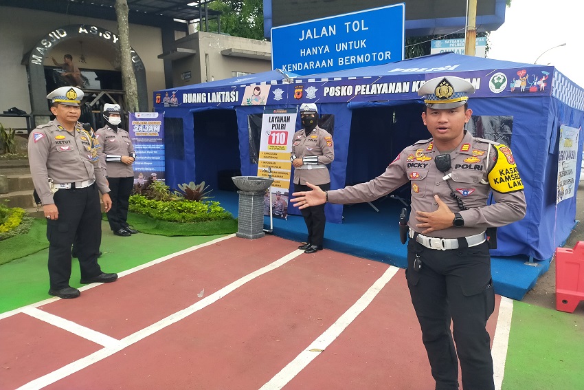 Pos Polisi Simpang Gadog Sediakan Kursi Pijat hingga Ruang Menyusui