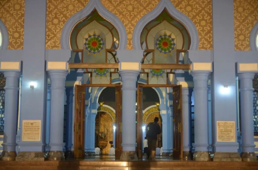 12.000 Imam Masjid di Jawa Timur Dapat Uang Kehormatan Rp2,5 Juta Per Orang