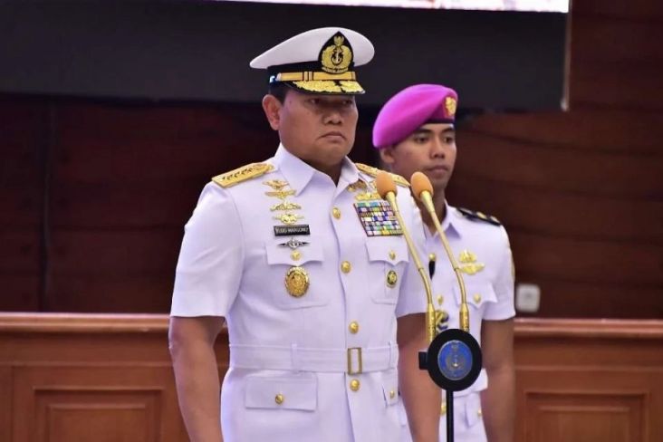 Deretan Badge, Brevet, dan Wing Hiasi Seragam Panglima TNI Laksamana Yudo