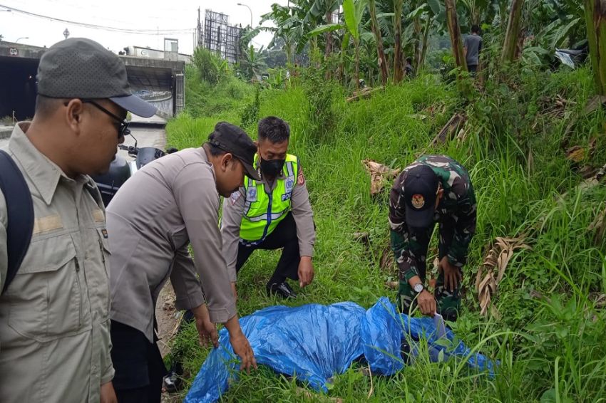 Diduga Hendak Bikin Konten, Remaja Tewas Ditabrak Truk di Exit Tol Gunung Putri