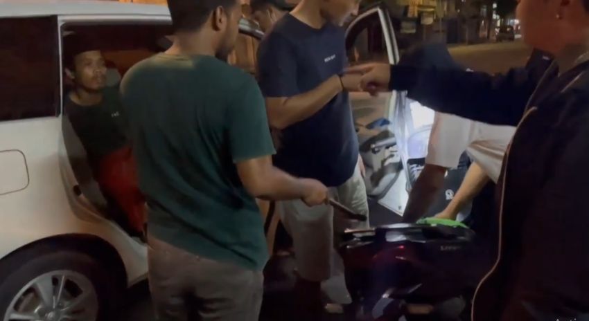 Kakak dan Adik Pencuri Kotak Amal Masjid Ditangkap, Uang Rp5 Juta Disimpan di Jok Motor