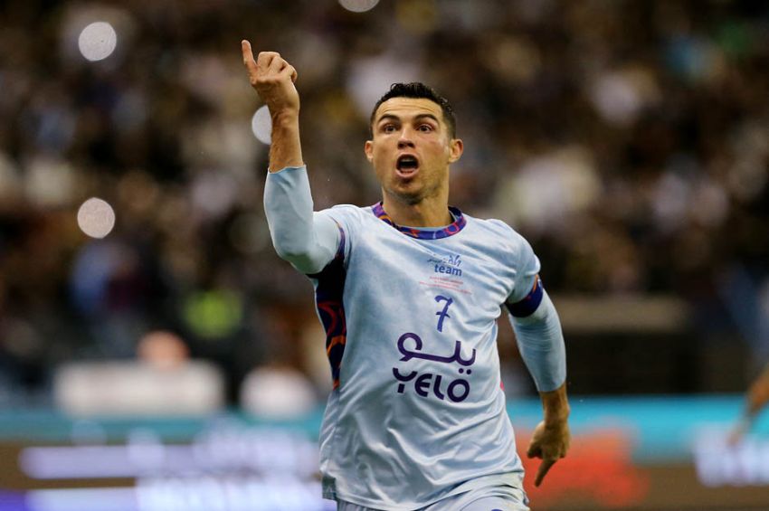 Riyadh All Stars vs Paris Saint-Germain: Ronaldo 2 Gol, Messi 1, Babak Pertama Imbang 2-2