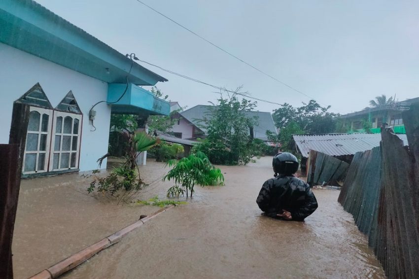 Pagi Ini Sejumlah Titik di Manado Diterjang Banjir Akibat Hujan Lebat