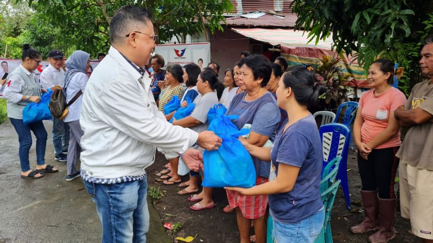 Partai Perindo Berikan Bantuan Sembako bagi Korban Banjir di Wori