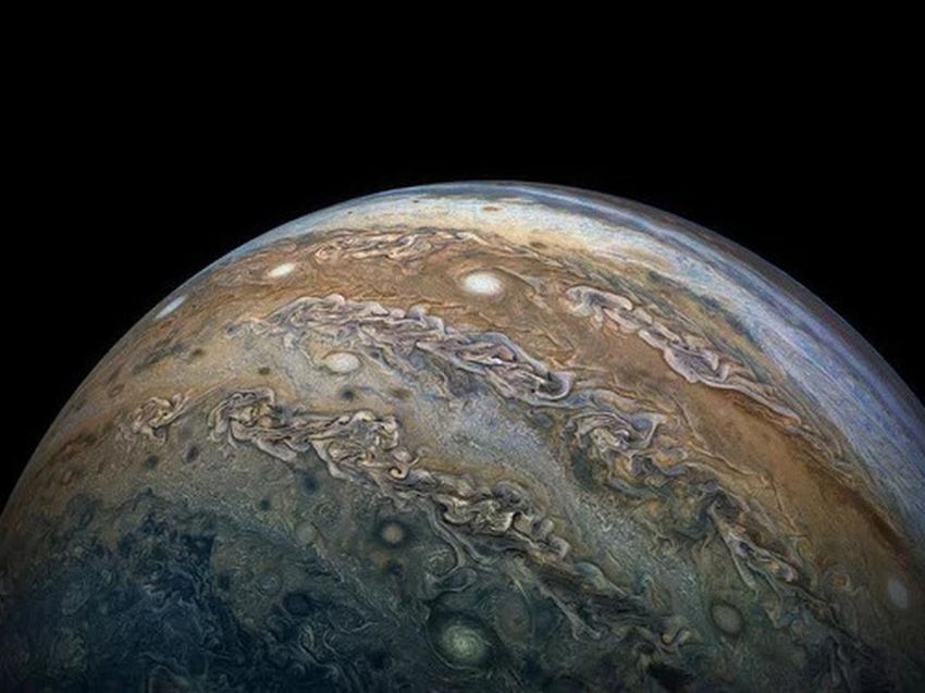 Astronom Temukan 12 Bulan Baru di Planet Jupiter