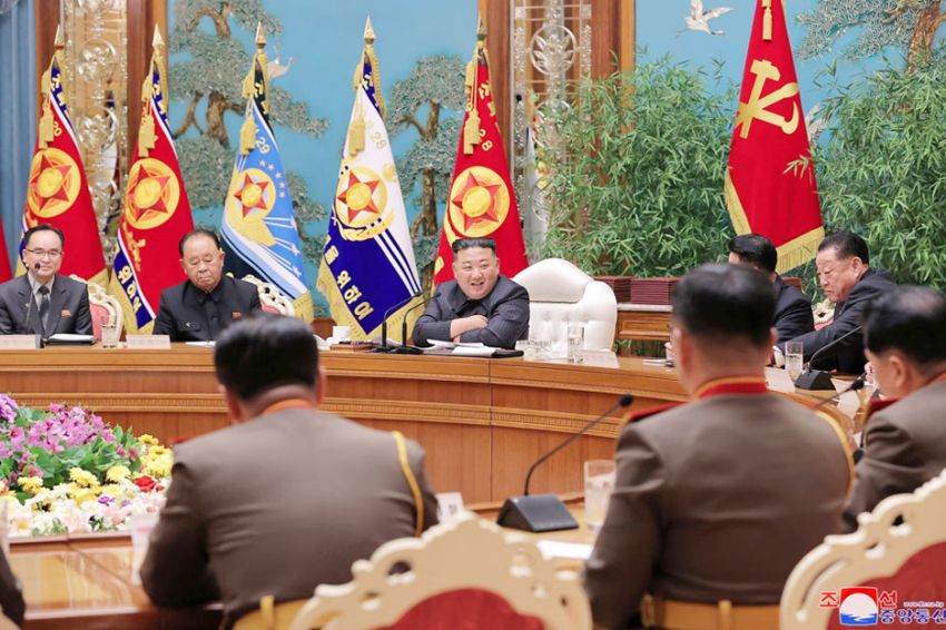 Muncul Setelah Hiatus, Kim Jong-un: Tingkatkan Persiapan Perang!