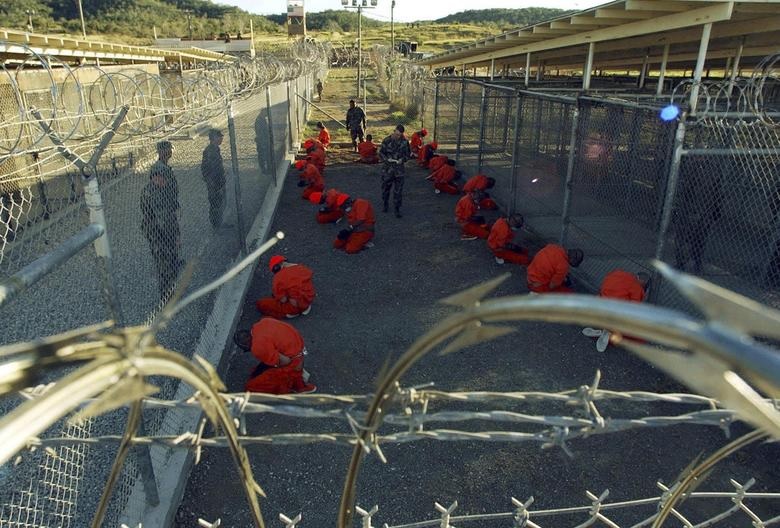 AS Pulangkan 2 Tahanan Penjara Teluk Guantanamo ke Pakistan