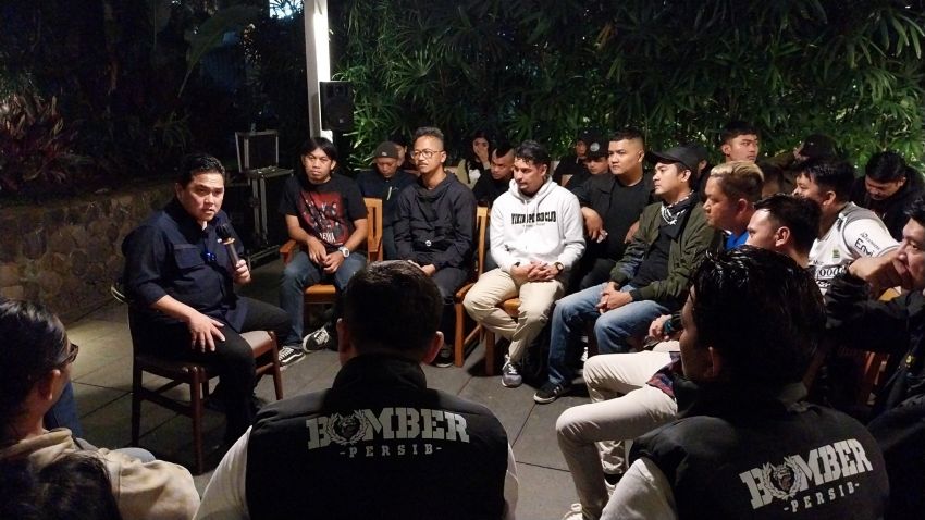 Erick Thohir Diskusi Bareng Pendukung Persib Bandung, Ada Apa?