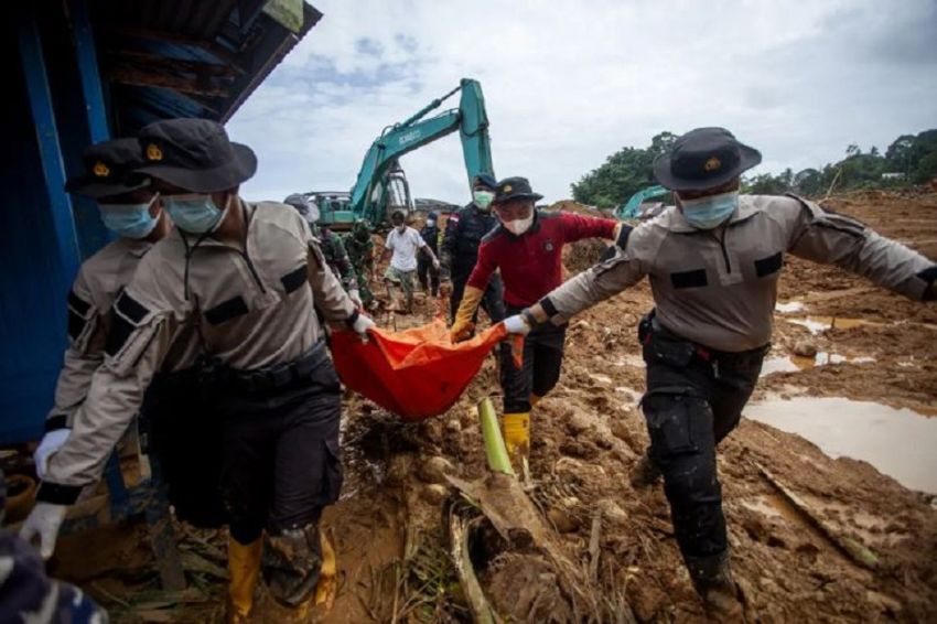 Update Korban Longsor Natuna, Polri: 48 Orang Meninggal Dunia, 6 Masih Hilang