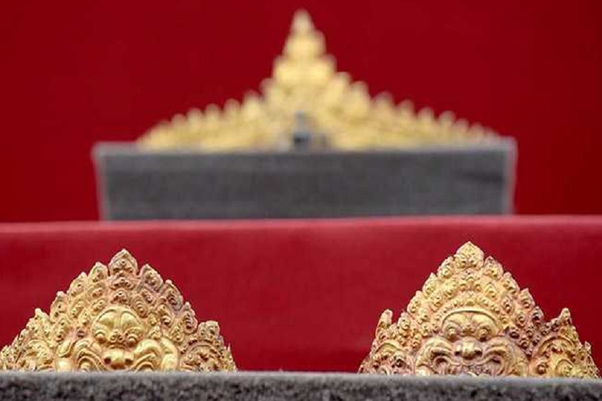 Kamboja Rayakan Kembalinya Perhiasan Angkor Curian yang Tak Ternilai
