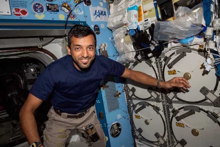 Astronot UEA Sultan Al Neyadi Menyambut Ramadan di Luar Angkasa