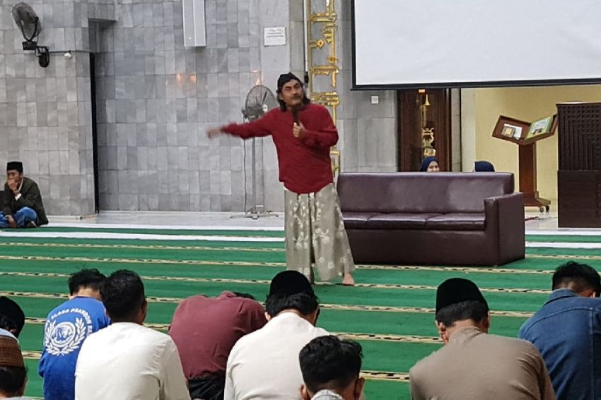 Mahasiswa dan Civitas Akademika Antusias Semarakkan Syiar Ramadan di Masjid UI