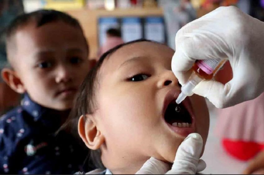 Jabar Pasang Target Suntik Vaksin 3,9 Juta Balita Tangkal Wabah Polio