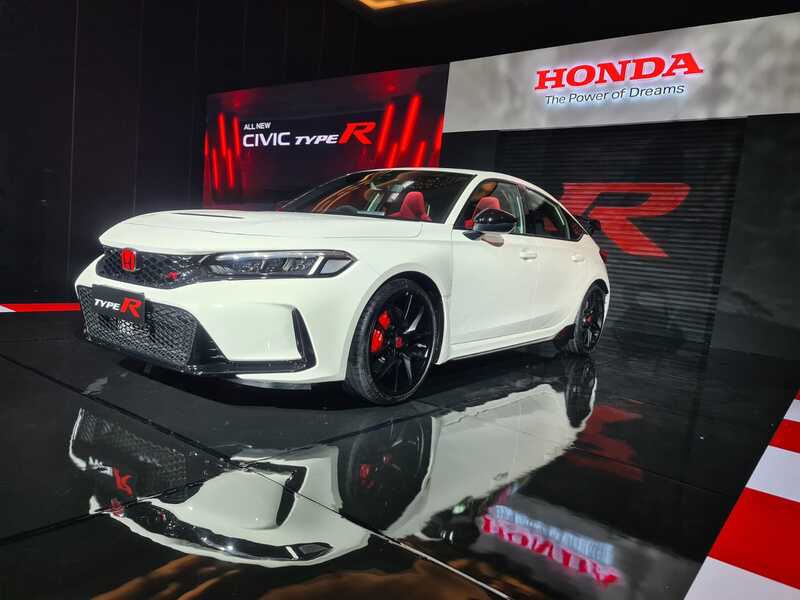 Honda Civic Type R 2023 Meluncur dengan Harga Rp1,4 Miliar, 95 Orang Rebutan Beli