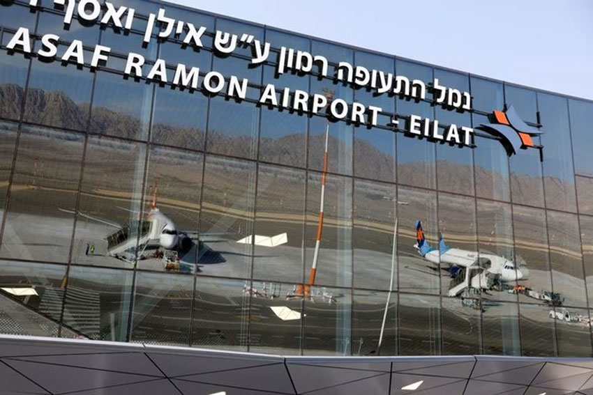 Israel Pertimbangkan Beri Izin Warga Gaza Gunakan Bandara Ramon di Gurun Negev