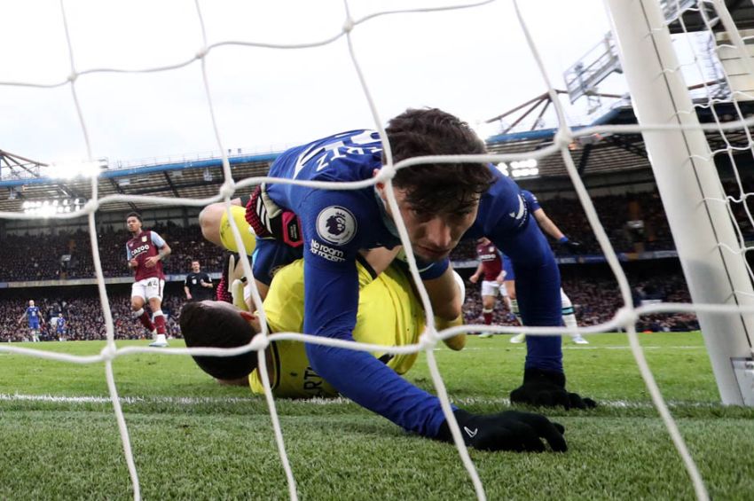Chelsea Dipermalukan Aston Villa, Ejekan Fans Menggema di Stamford Bridge