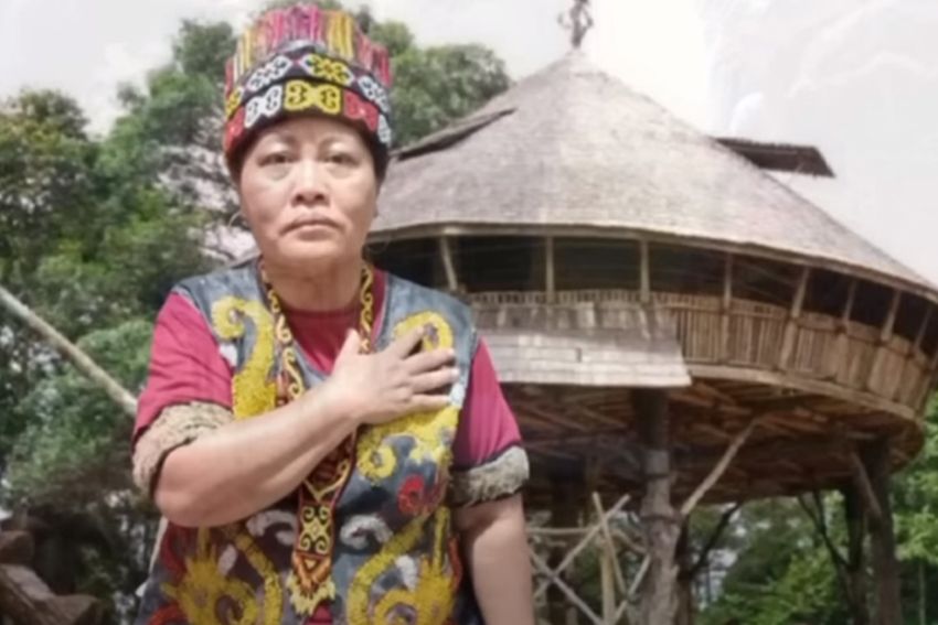 Situasi Tak Kondusif, Ida Dayak Batalkan Pengobatan Hari Kedua di Kostrad Cilodong