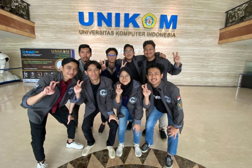 8 Mahasiswa Unikom Wakili Indonesia sebagai Finalis Dunia Imagine Cup 2023
