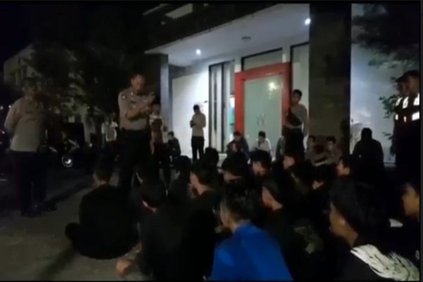 Asyik Pesta Miras saat Ramadan, Puluhan Remaja Banjar Diciduk Polisi