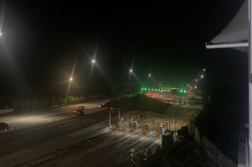 Update Mudik 2023: GT Cikampek Utama Ramai Malam Ini, Tak Ada Penumpukan Kendaraan