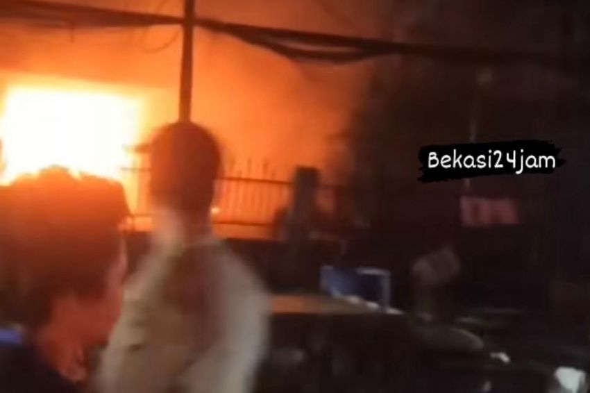 2 Ruko di Pasar Pondok Gede Bekasi Kebakaran, Ditinggal Pemilik Mudik