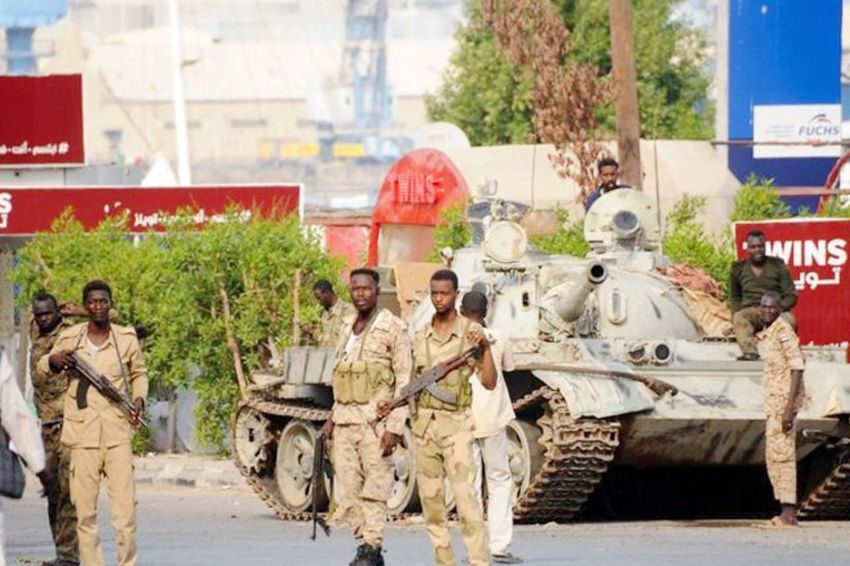 Arab Saudi Bersiap Evakuasi Warganya dari Sudan