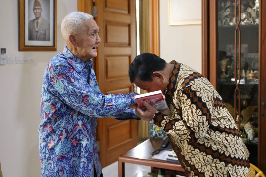 Wapres ke-6 RI Try Sutrisno Sebut Prabowo Sosok yang Mengerti Kebutuhan Rakyat